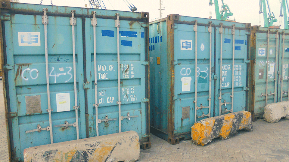 Why Are Container Shipping Rates So High? (Explanation + Planning Tips)